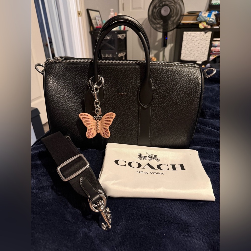 Coach Compass 35 + Coach Butterfly Charm